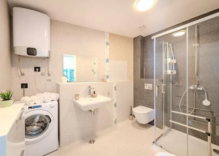 A3 Montovjerna - Panoramic Terrace Getaway Апартаменты Дубровник