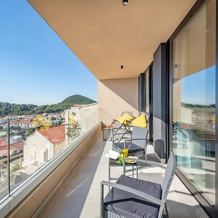 아파트 A3 Montovjerna - Panoramic Terrace Getaway